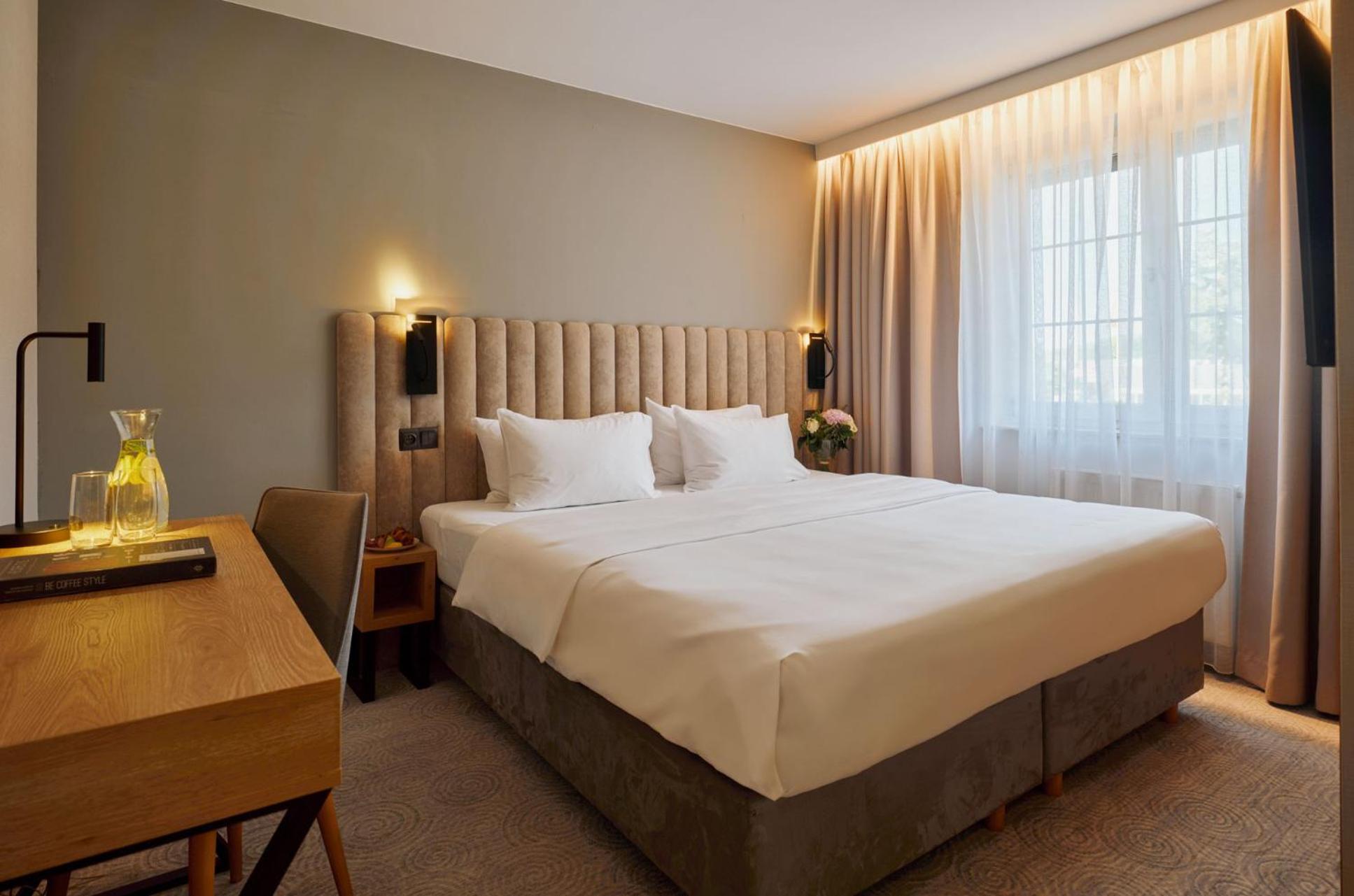 Hotel Verde คอซซาลิน ภายนอก รูปภาพ