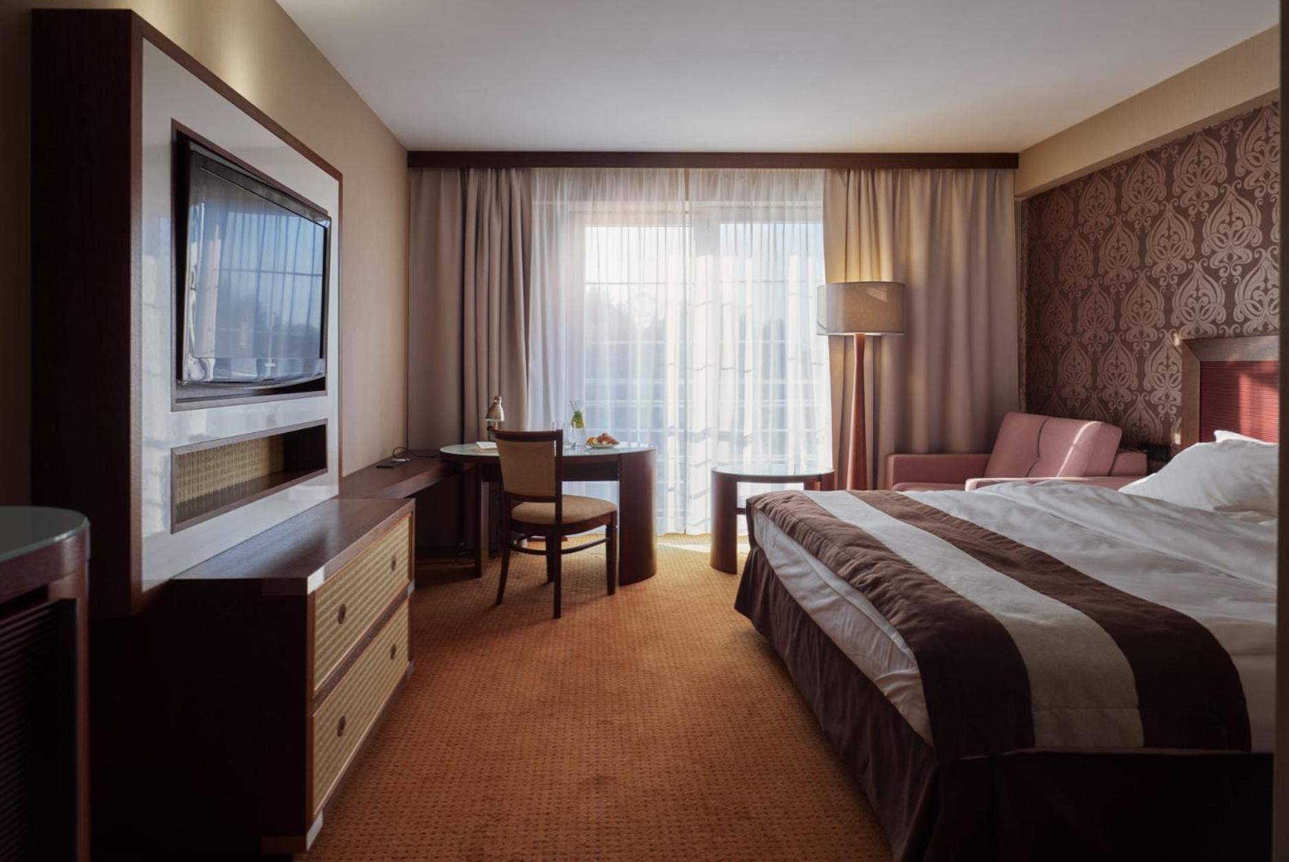 Hotel Verde คอซซาลิน ภายนอก รูปภาพ